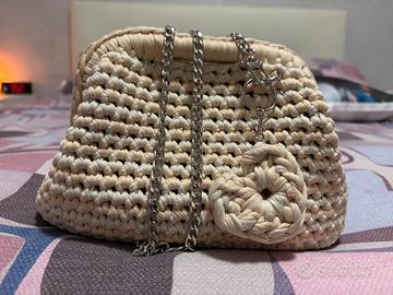 Clutch beige e glitter