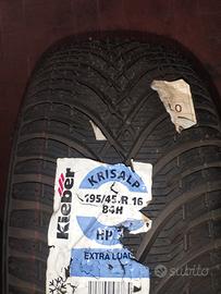 Gomme invernali KLEBER 195/45 R16 NUOVE 