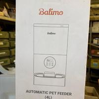 Distributore cibo gatti