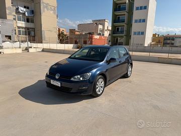 Volkswagen Golf 7 1.6 110 CV TDI Comfortline Bluem