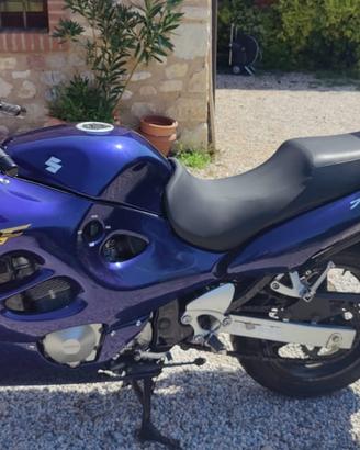 Suzuki GSX 750 F 2004 - 25.600 km - revisionata