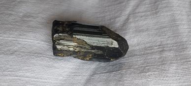 Tormalina nera cristallo singolo lunghezza 40 mm