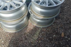 4 cerchi lega Volkswagen 4 fori da 15