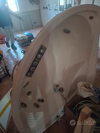  vasca idromassaggio jacuzzi