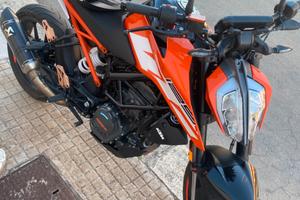 Ktm duke 125