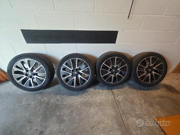 4 Gomme Suzuki + cerchioni 205/50 R 17 