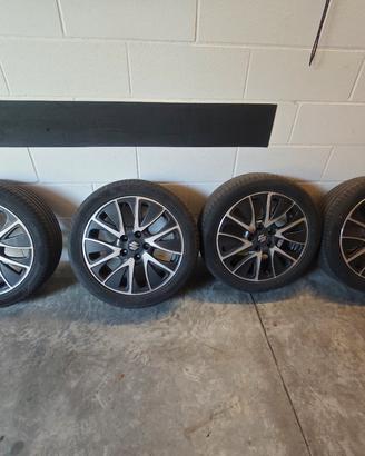 4 Gomme Suzuki + cerchioni 205/50 R 17 