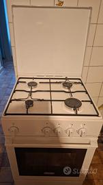 cucina a gas con forno 