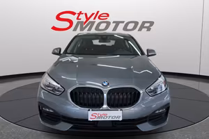 BMW 120 d 5p. Business Advantage Uniprop. Italia