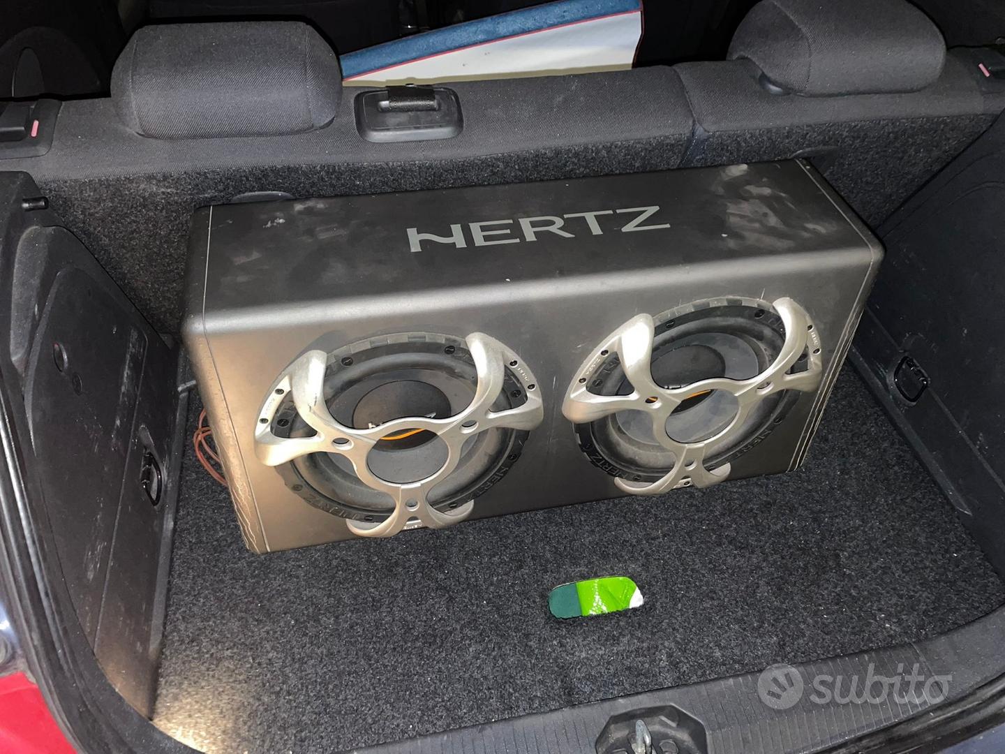 subwoofer hertz Audio/Video In vendita a Livorno