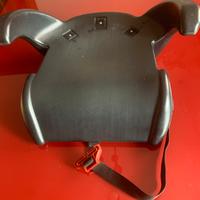 Seggiolino di rialzo per auto