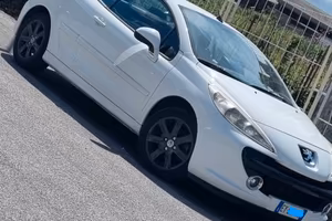 peugeot cc