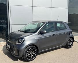 smart forFour eq Passion 22kW possibilità noleggio