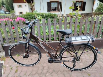 Bicicletta donna Ebike