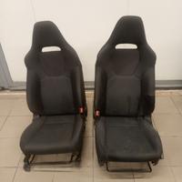 Subaru impreza sedili anteriori avvolgenti 
