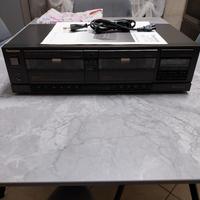 Doppia piastra di registrazione Technics RS-T130. 