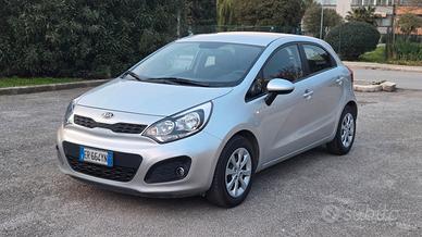 Kia Rio 1.1 CRDi 5p. Uni pro