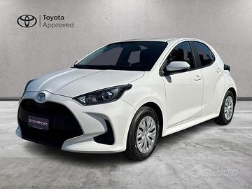 Toyota Yaris 1.5 VVT-iE Hybrid Active E-CVT