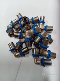 raccordo curvo 18x18 per tubo multistrato 