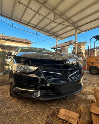 Opel Insignia  ST 1.6 cdti 136cv (2020) -INCIDENTA