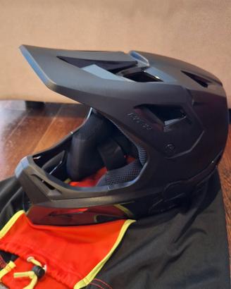 CASCO FOX RAMPAGE con tecnologia mips