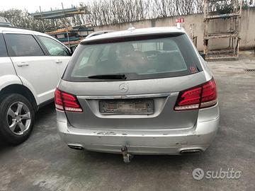 Mercedes classe E350cdi 4MATIC 642858 per ricambi