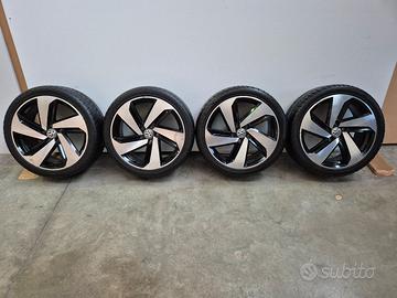 CERCHIO IN LEGA PER VOLKSWAGEN GOLF 7.5  + GOMME