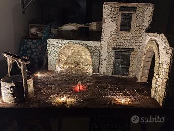 Presepe storico con illuminazione