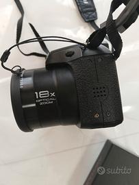 fotocamera Fujifilm finepix S 2900