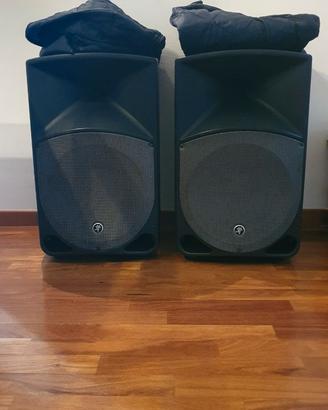 Casse amplificate Mackie Thump TH-15a