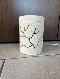 Lampada da tavolo in pietra leccese