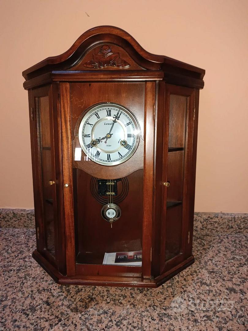 Orologio da parete Lowell in legno con pendolo Arredamento e