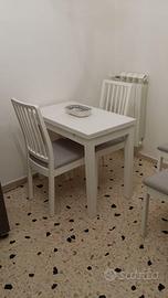 Tavolo ikea con prolunghe laterali e 2 sedie