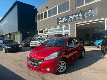 Peugeot 208 1.2 benzina