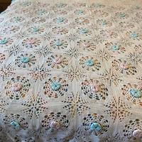 Copriletti matrimoniali fatti alluncinetto