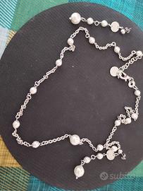 Set di collana e orecchini in perle di C. Paciotti