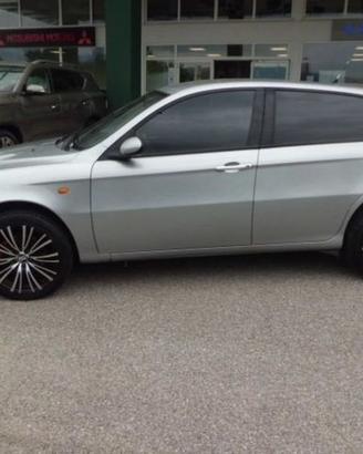 Alfa Romeo 147 1.9 JTD (115 CV) cat 5p. Dist.