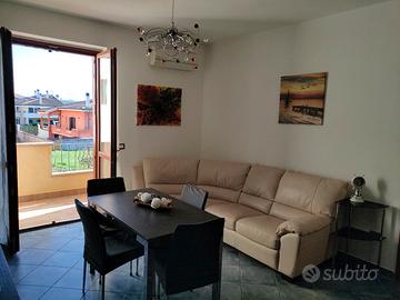 divano in pelle ad angolo