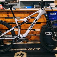 Amflow PL Carbon TG L Nuova in pronta consegna