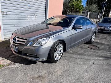 Mercedes E220