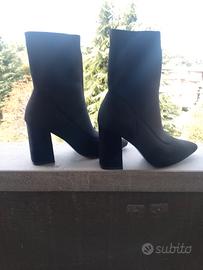 Stivaletti da donna neri 