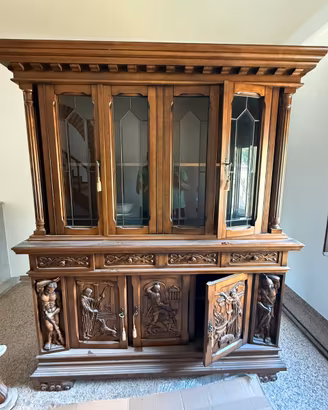 Credenza-vetrina antica