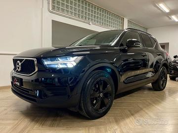 VOLVO XC40 D3 Geartronic Momentum 2020