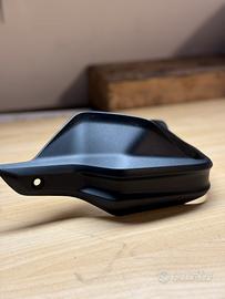 Paramano sinistro Bmw gs Lc 1200 originale