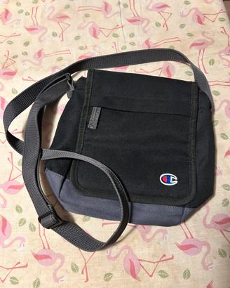 Borsello a tracolla Champion