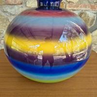 Vaso in ceramica arcobaleno di Andrea Galvani