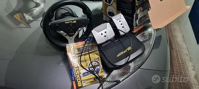 volante con pedaliera compatibile per PC