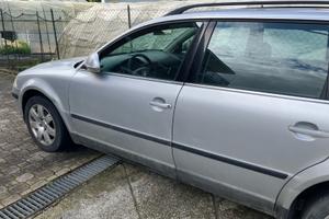 VOLKSWAGEN Passat 3ª - 2004