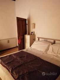 letto matrimoniale Ikea completo di materassso