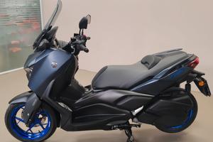 Yamaha X-Max 300
